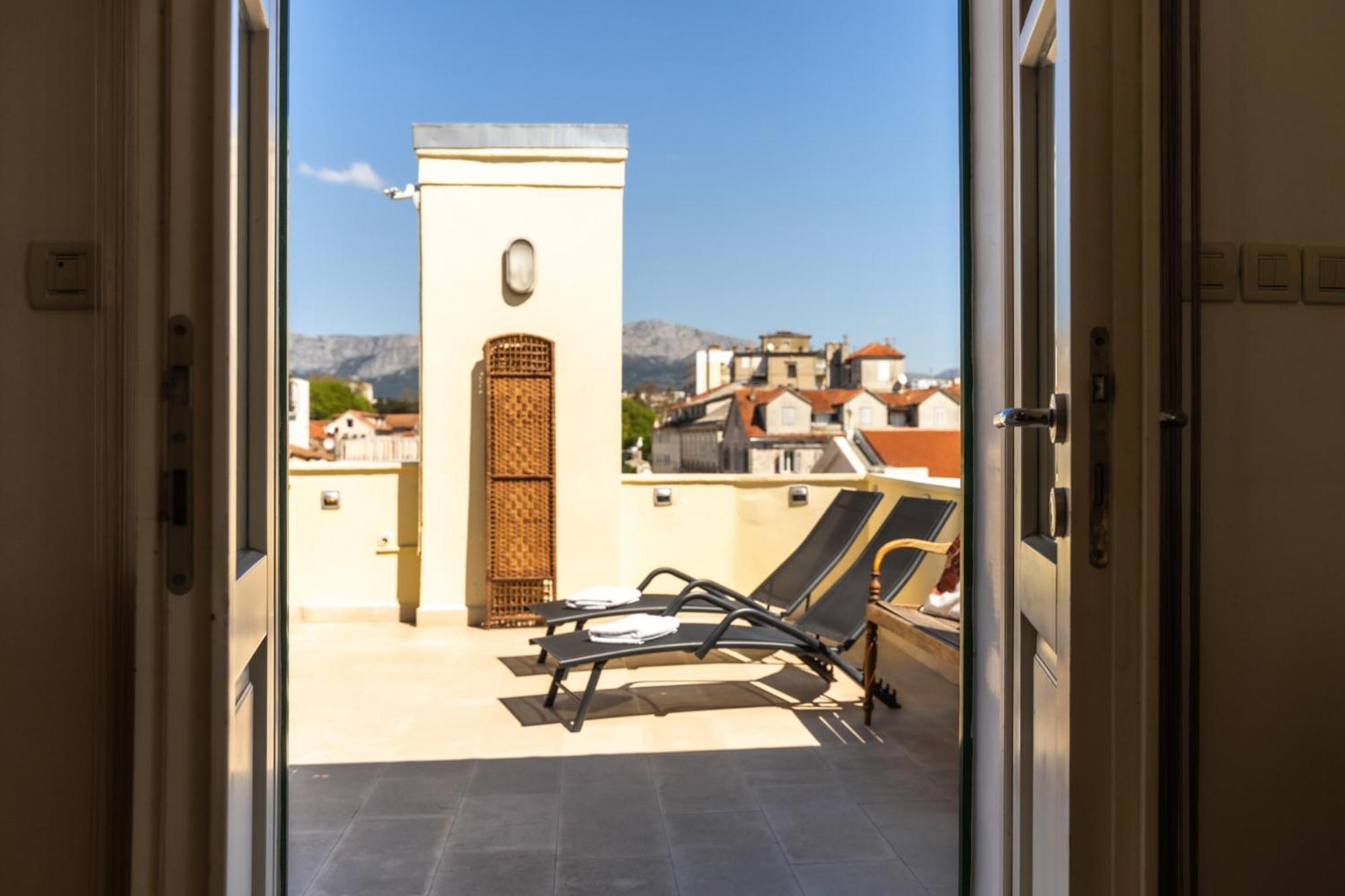 Terazza Grande In Diocletian Tower Apartment Split Exterior photo